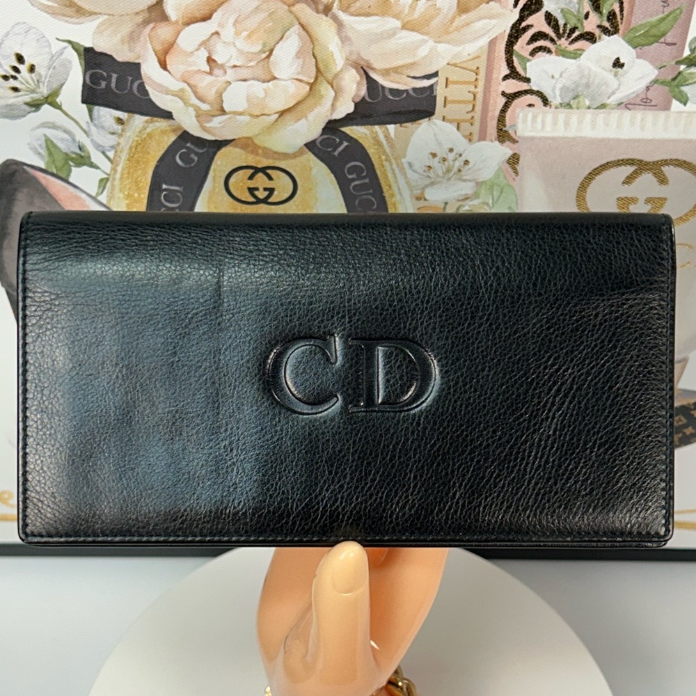Christian Dior Leather Slim Long Wallet 🖤❤️
